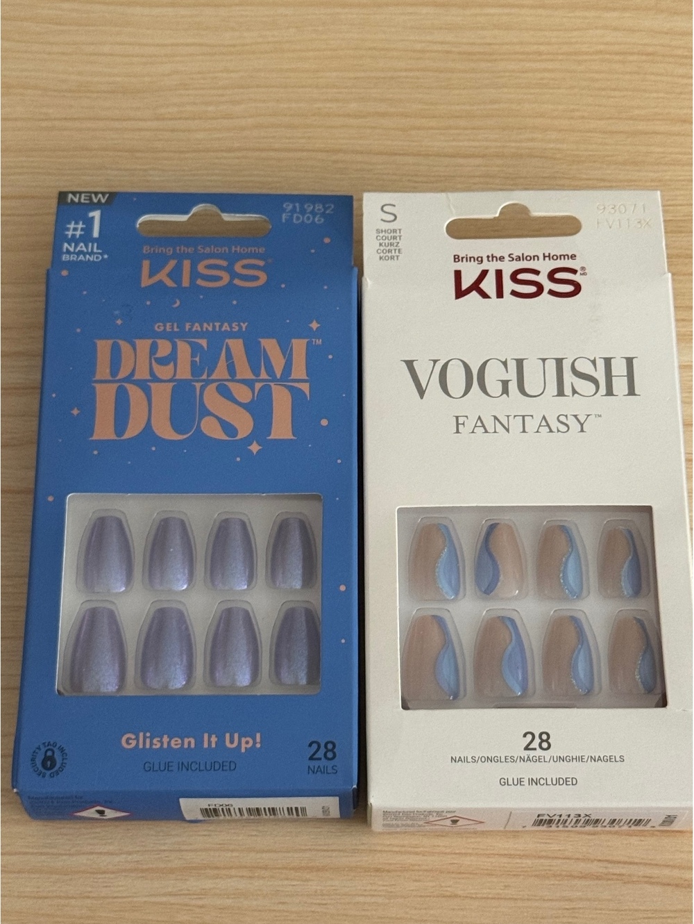 Bundle of 2 KISS Press-On Nail Sets–Dream Dust + Voguish Fantasy